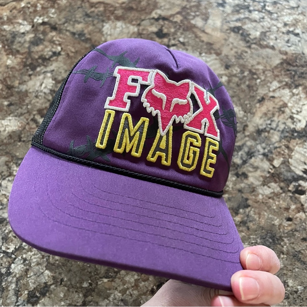 Fox Racing Mesh SnapBack W’s Fox Image Graphic Hat Barbed Wire Purple Motocross - Picture 8 of 8